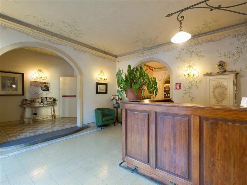Hotel Moderno Pisa Exterior photo